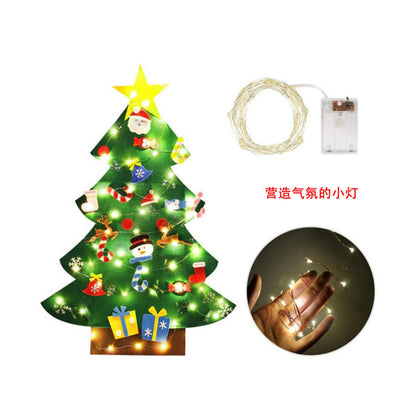 Filc karácsonyfadíszek